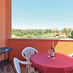 32 Apartman *