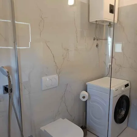 32 Lägenhet